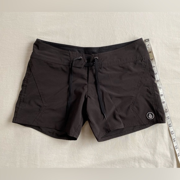 Volcom Charcoal Board Shorts - Picture 1 of 9